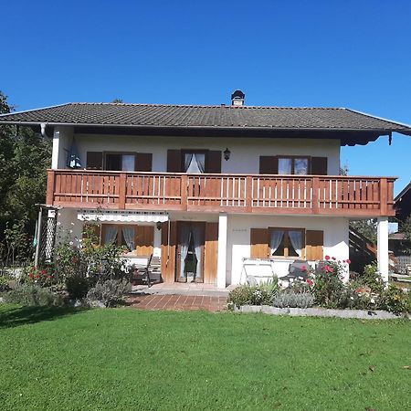 Ferienwohnungen Loisenhof Гштадт-ам-Кимзее Экстерьер фото
